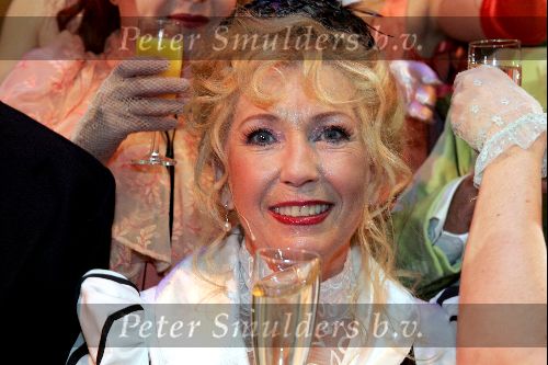 Eindhoven 21 november 2004
Premiere Hello Dolly in schouwburg Eindhoven.
 Willeke Alberti