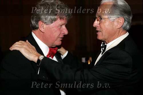 Arnhem 19 november 2004
Gala van de Ronnie Tober Foundation.
Theo Heuft en Willibrord Frequin