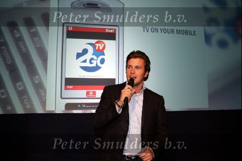 Amsterdam 18 november 2004
Presentatie 2goTV (vodafone) in de Kroon.
 Winston Gerschtanowitz