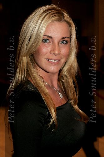 Amsterdam 28 november 2005
Beau Monde awards in het hilton.
Angela Kluivert