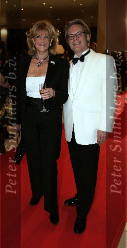 Amsterdam 28 november 2005
Beau Monde awards in het hilton.
Astrid Engels met vriend