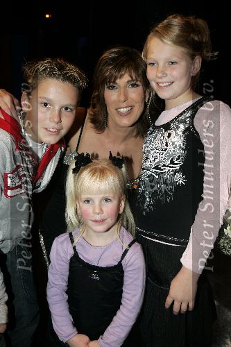 Hilversum14 november 2005
40 jaar BZN in studio 21.
Carola Smit en kinderen