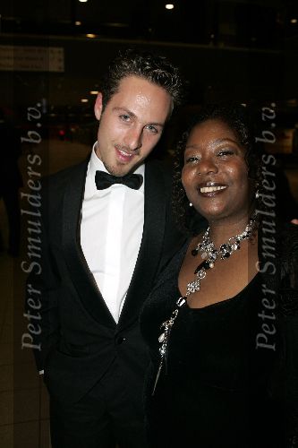 Rotterdam 9 november 2005
Premiere Holiday on ice in ahoy.
Chris Comvalius met Christoph haddad