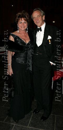 Arnhem 26 november 2005
Gala Ronnie Tober foundation.
Jan Willem v Vollenhoven en Christine Kroonenberg