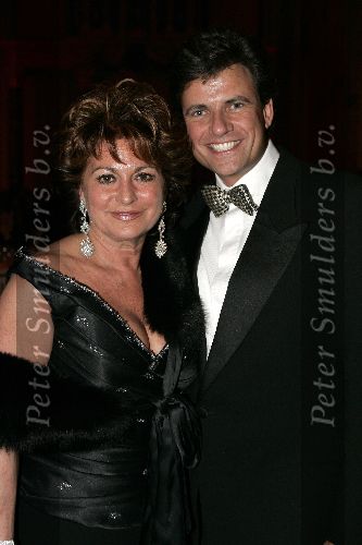 Arnhem 26 november 2005
Gala Ronnie Tober foundation.
Christine Kroonenberg met vriend
