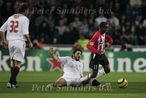 Eindhoven, 1 November 2005
Wedstrijd Champions League seizoen 2005/2006 tussen PSV-AC Milaan, eindstand 1-0
DaMarcus Beasley
© Foto: Peter Smulders