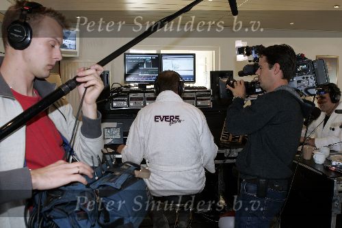 Fijnaart 5 november 2005
Frans Bauer opnames voor show van Edwin Evers van Radio 538 in huiskamer bij Frans thuis.