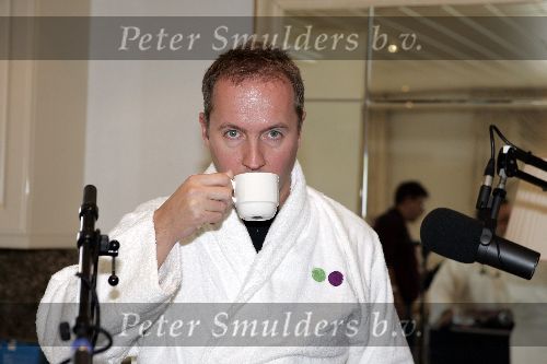 Fijnaart 5 november 2005
Frans Bauer opnames voor show van Edwin Evers van Radio 538 in huiskamer bij Frans thuis. Edwin evers