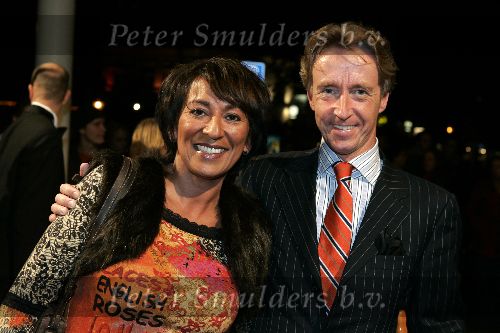 Utrecht 3 november 2005
Premiere Jesus Christ superstar in schouwburg Utrecht.
Emmy Koeman met een vriend