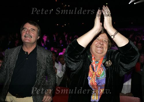 Amsterdam 27 november 2005
Lionel Ritchie optreden voor Holland casino
Erica terpstra met een vriend