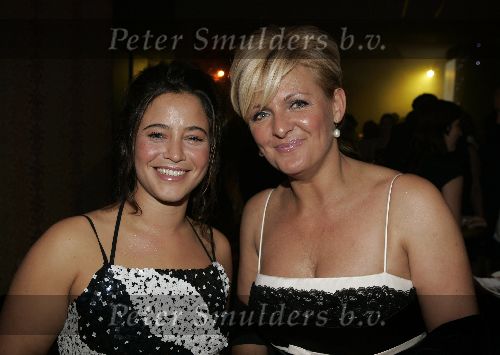 Amsterdam 28 november 2005
Beau Monde awards in het hilton.
Carolien tensen en Esmee de la Bretonniere