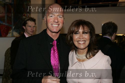 Utrecht 3 november 2005
Premiere Jesus Christ superstar in schouwburg Utrecht.
Ferdi Bolland met zijn ex vrouw Sandra Reemer