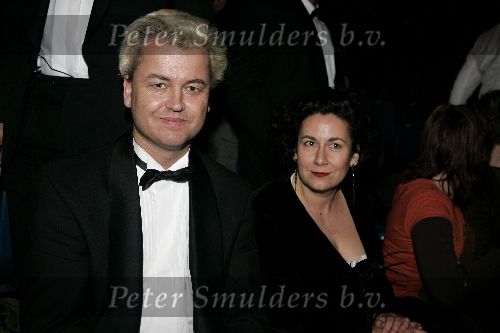 Rotterdam 9 november 2005
Premiere Holiday on ice in ahoy.
Geert Wilders met zijn vrouw Crisztina