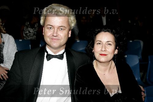 Rotterdam 9 november 2005
Premiere Holiday on ice in ahoy.
Geert Wilders met zijn vrouw Crisztina