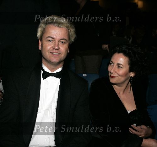 Rotterdam 9 november 2005
Premiere Holiday on ice in ahoy.
Geert Wilders met zijn vrouw Crisztina