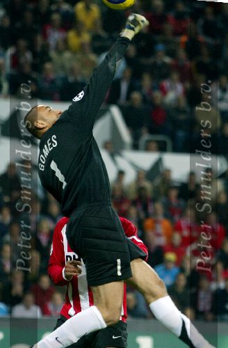 Eindhoven, 1 November 2005
Wedstrijd Champions League seizoen 2005/2006 tussen PSV-AC Milaan, eindstand 1-0
Gomes
© Foto: Peter Smulders