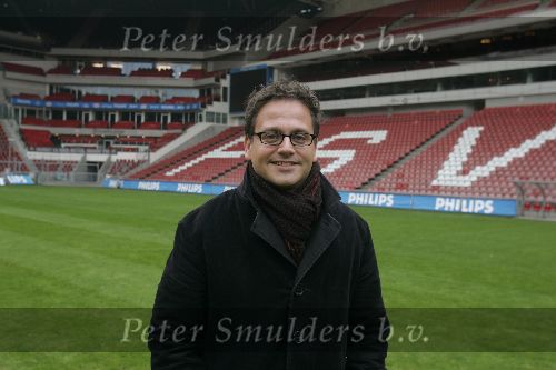 Eindhoven, 29 November 2005 PSV-stadion
Guus Meeuwis gaat volgend jaar een groot concert geven in het PSV-stadion
