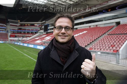 Eindhoven, 29 November 2005 PSV-stadion
Guus Meeuwis gaat volgend jaar een groot concert geven in het PSV-stadion