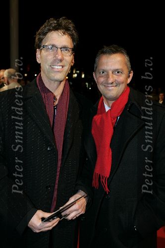 Utrecht 3 november 2005
Premiere Jesus Christ superstar in schouwburg Utrecht.
Hans Schiffers met vriend