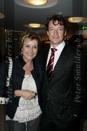 Utrecht 3 november 2005
Premiere Jesus Christ superstar in schouwburg Utrecht.
Inge Ipenburg met Paul Groot