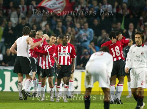 Eindhoven, 1 November 2005
Wedstrijd Champions League seizoen 2005/2006tussen PSV-AC Milaan, eindstand 1-0
Blijdschap bij Ismail Aissati na afloop wedstrijd
Foto: © Peter Smulders