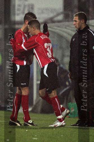 Waalwijk, 19 November 2005
Kompetitiewedstrijd seizoen 2005/2006
RKC-PSV eindstand 4-4
Ismail Aissati is de invaller voor Ibrahim Afellay