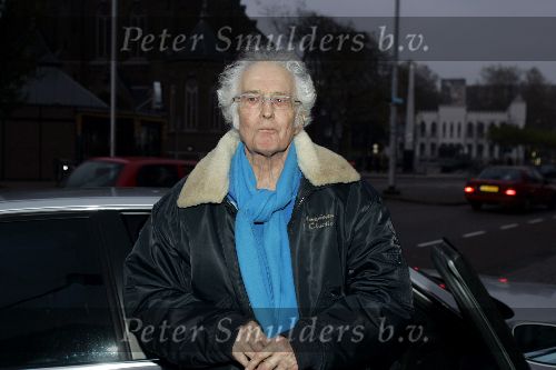 Tilburg, 20 November 2005
Premiere Turks Fruit in Stadsschouwburg Tilburg
Jan Wolkers bij aankomst
© Foto Peter Smulders BV