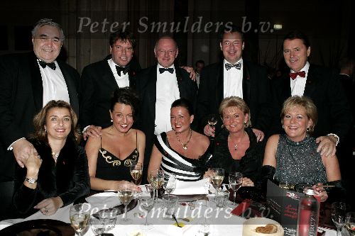 Arnhem 26 november 2005
Gala Ronnie Tober foundation.
 Johan Westermeijer met vrienden
