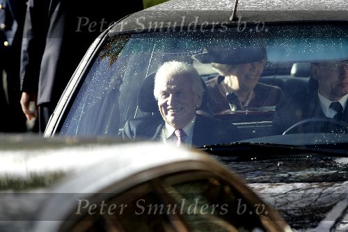 Wassenaar 19 november 2005
Doop prinses Alexia en kerk Wassenaar.
Jorge Zorrequieta in auto bij Koningin Beatrix
