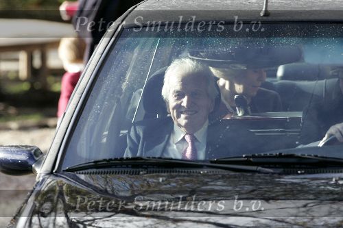 Wassenaar 19 november 2005
Doop prinses Alexia en kerk Wassenaar.
Jorge Zorrequieta in auto bij Koningin Beatrix