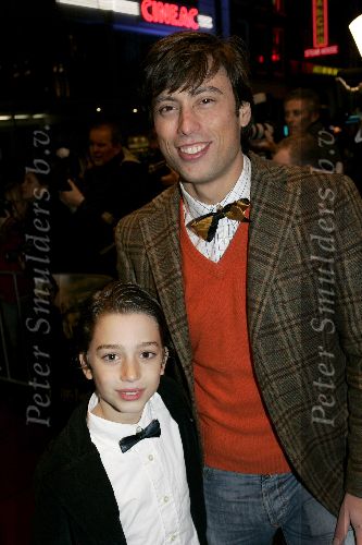 Amsterdam 21 noveber 2005
Premiere Harry Potter in Tuschinski.
Kaja Wolffers met zoon ellen v Rijn