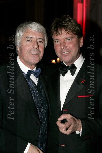 Arnhem 26 november 2005
Gala Ronnie Tober foundation.
Klaas Wilting en Johan Westermeijer