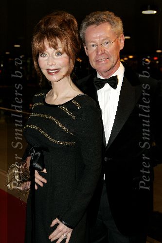 Rotterdam 9 november 2005
Premiere Holiday on ice in ahoy.
Marijke Helwegen met man