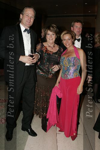 Amsterdam 28 november 2005
Beau Monde awards in het hilton.
Mariska v Kolck met Catherine Keyl