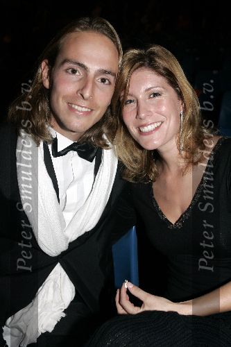 Rotterdam 9 november 2005
Premiere Holiday on ice in ahoy.
Maud idols met vriend
