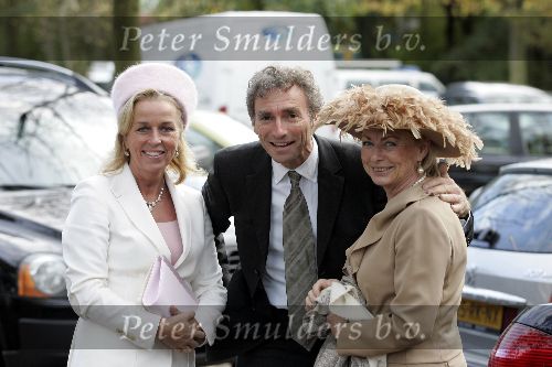 Wassenaar 19 november 2005
Doop prinses Alexia en kerk Wassenaar.
Paul Rosemuller met vrouw  en Hans Dijkstal zijn vrouw (r)