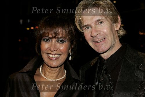 Rotterdam 9 november 2005
Premiere Holiday on ice in ahoy.
Sandra Reemer en Addy v d Krommenacker