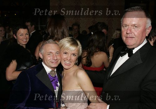 Amsterdam 28 november 2005
Beau Monde awards in het hilton.
Harry mens  Suze Mens en Ronald Kolck