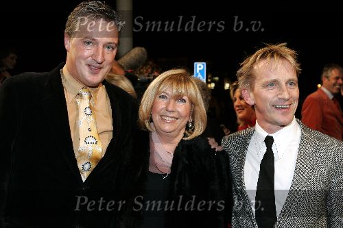 Utrecht 3 november 2005
Premiere Jesus Christ superstar in schouwburg Utrecht.
Willeke Alberti met een vriend