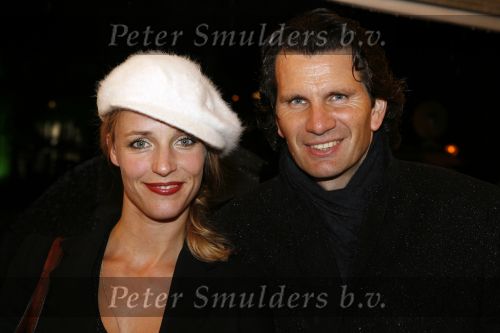 Utrecht 6 november 2006
Gouden kalveren in Utrecht.
Alwien Tulner met petje en ....