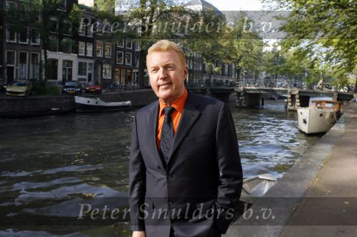 Amsterdam 11 oktober 2006
Presentatie boek Andre v Duin.
Andre aan de amsterdamse grachten