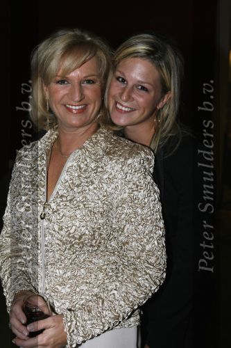 Rotterdam 7 oktober 2006
Premiere Cats in het nieuwe luxor.
 Anita Meier  met haar dochter Patty