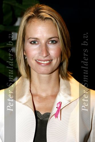 Amsterdam 2 oktober 2006
Pink Ribbon in movenpick hotel
Anouk Smulders
