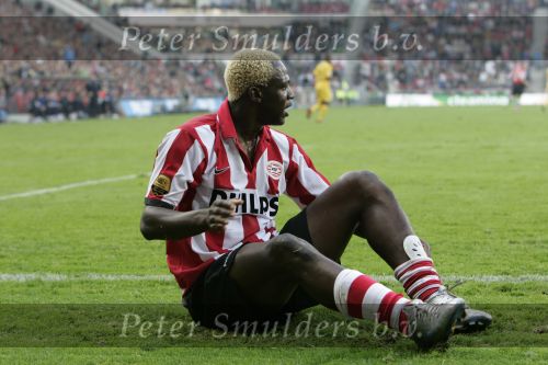 Eindhoven, 20 Oktober 2006 
Kompetitiewedstrijd PSV-Roda JC Seizoen 2006/2007
Eindstand 4-1
Arouna Kone na een gemiste kans