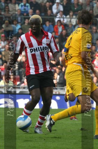 Eindhoven, 20 Oktober 2006 
Kompetitiewedstrijd PSV-Roda JC Seizoen 2006/2007
Eindstand 4-1
Arouna Kone