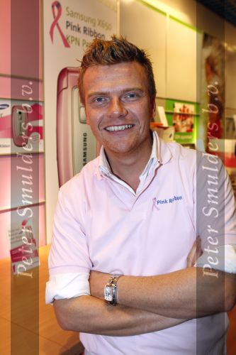 Amsterdam 5 oktober 2006
Bastiaan Ragas bij presentatie Pink Ribbon Samsung en KPN.