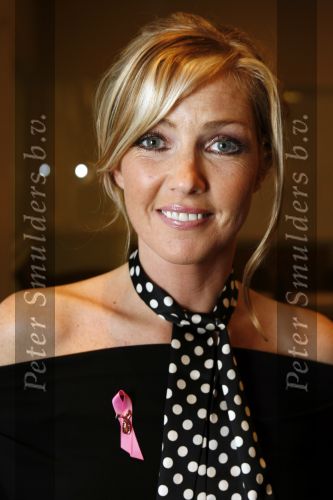 AMSTERDAM 2 OKTOBER 2006
Pink Ribbon in movenpick hotel
Brigitte Nijman