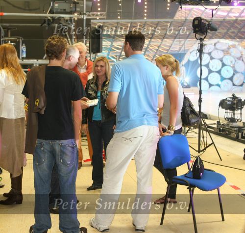 Eindhoven, 16 September 2006
Dancing On Ice, Wendy v Dijk overhandigt de eerste CD/DVD \