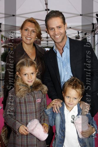 Amsterdam 6 oktober 2006
Premiere Winx club in pepsi stage.
Danny de Munck  met kinderen en vrouw