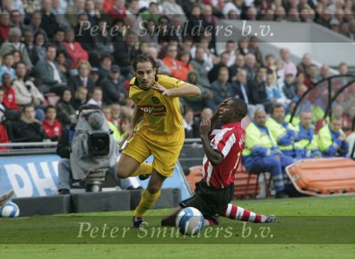 Eindhoven, 20 Oktober 2006 
Kompetitiewedstrijd PSV-Roda JC Seizoen 2006/2007
Eindstand 4-1
Boldizsar Bodor is Edison Menzdez te snel af.